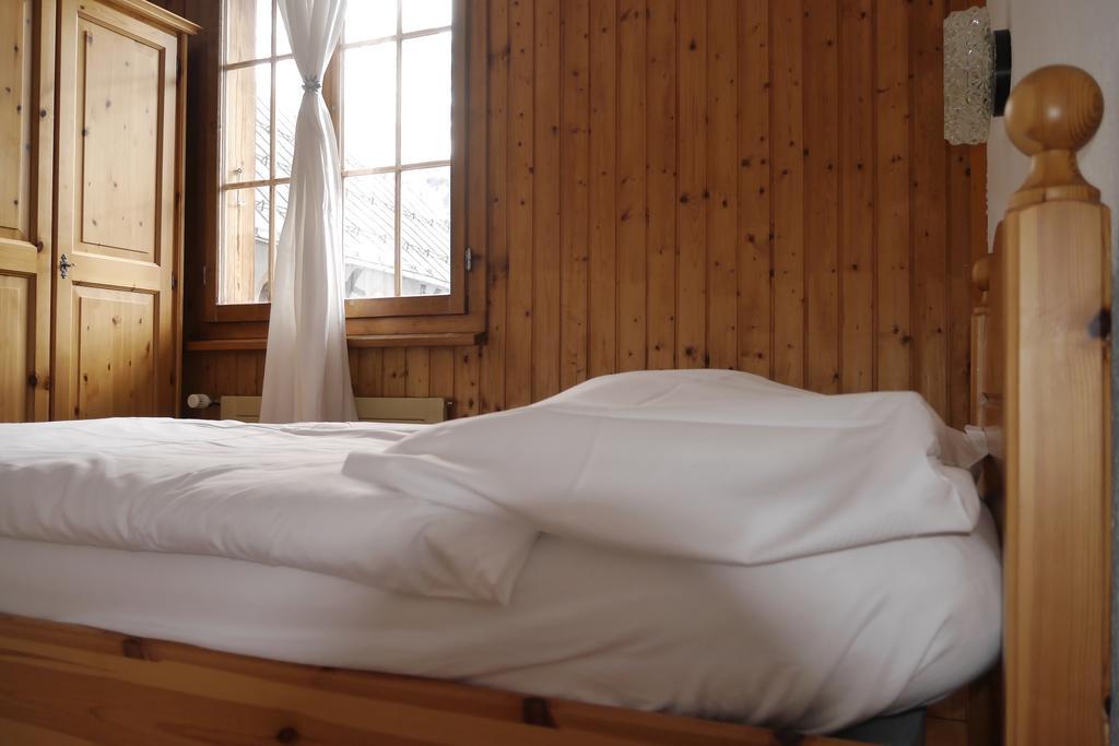 Hotel - Petit-Dejeuner Le Trift Zinal Rom bilde